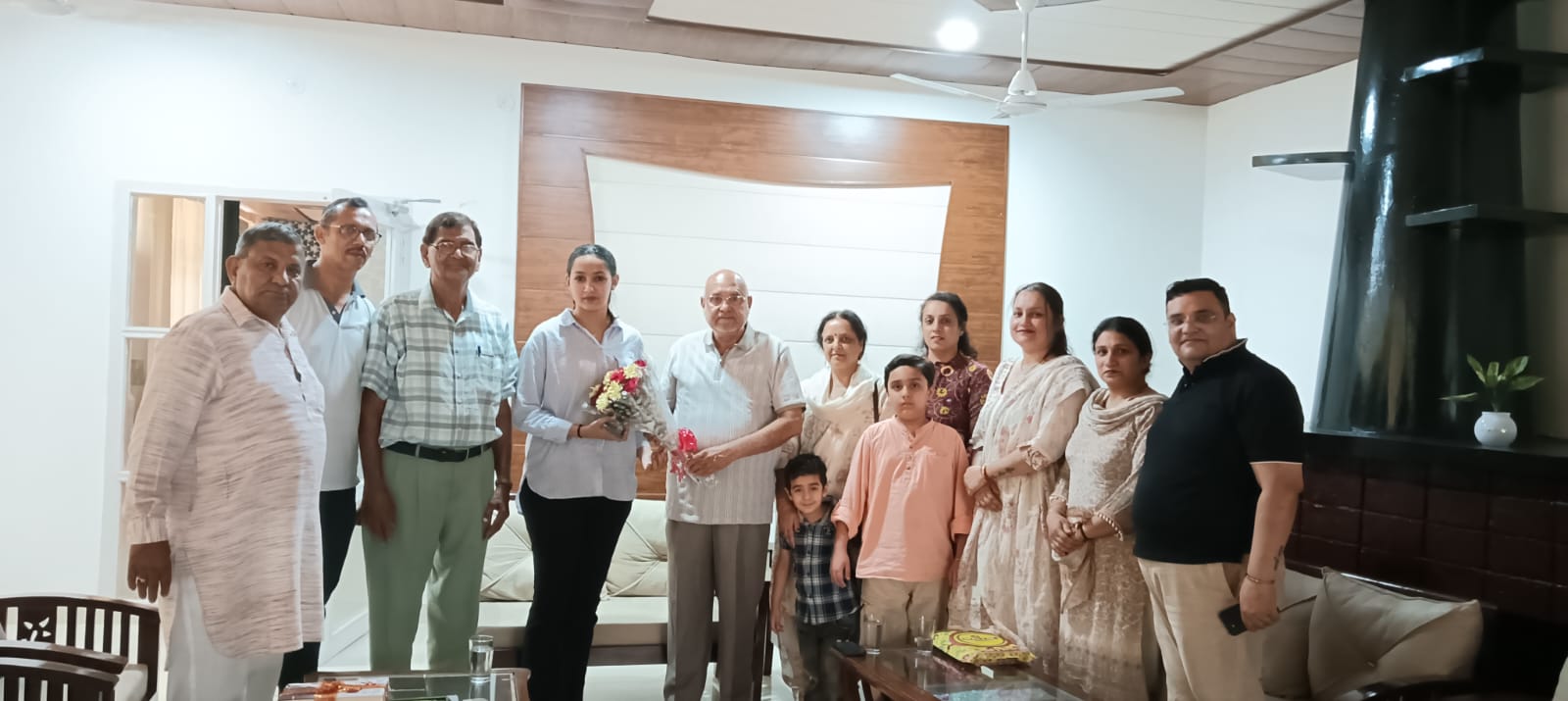 Khushi Sharma becomes airhostess: Hoshiarpur's pride increased: Khanna